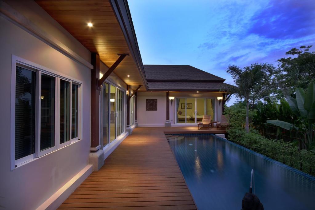 Modern Thai Villa Rawai חדר תמונה